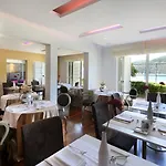 Boutique Adoral Hotell