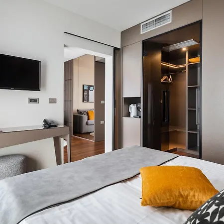 Boutique Adoral Отель 4*