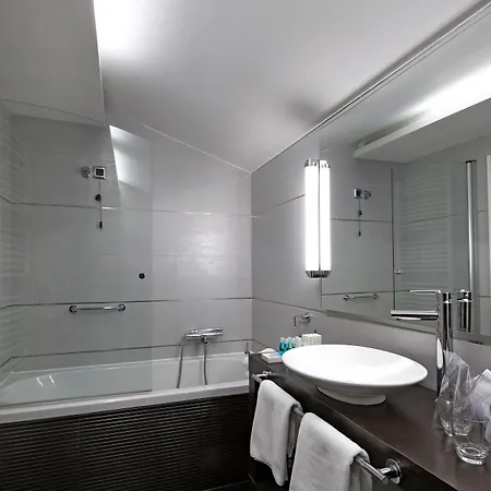 Boutique Adoral Hotel 4*