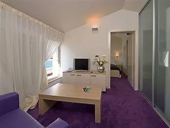 Boutique Adoral 4*