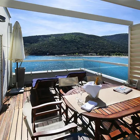 Boutique Adoral 4*