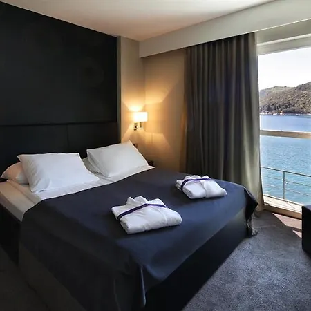 Отель Boutique Adoral Рабац