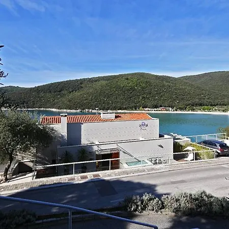 Boutique Adoral Hotel Rabac