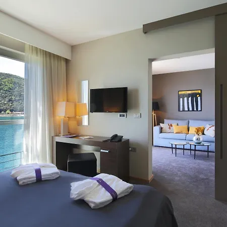 Boutique Adoral 4* Rabac