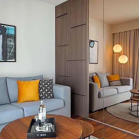 Boutique Adoral Hotel